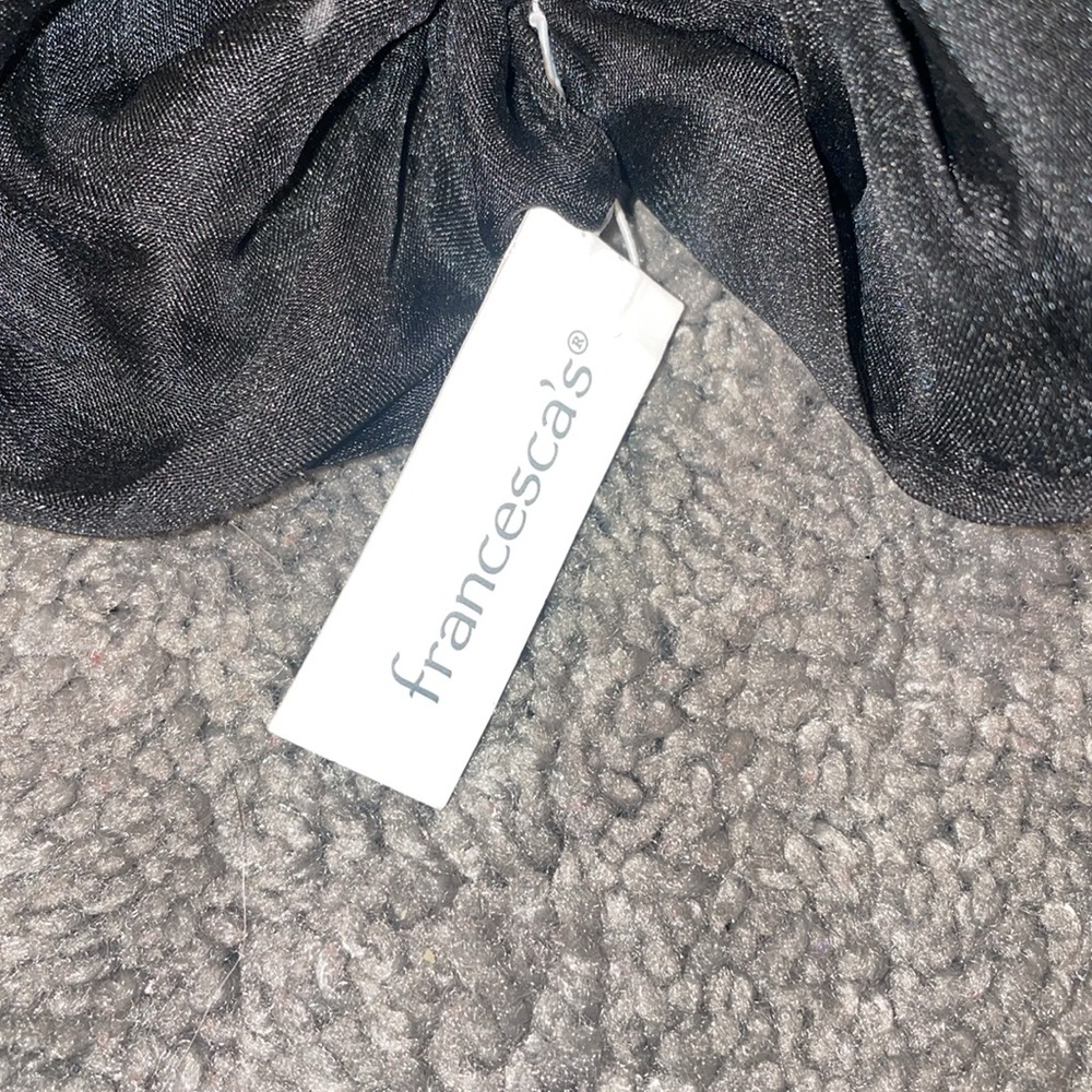 Scrunchie - Picture 2 of 3